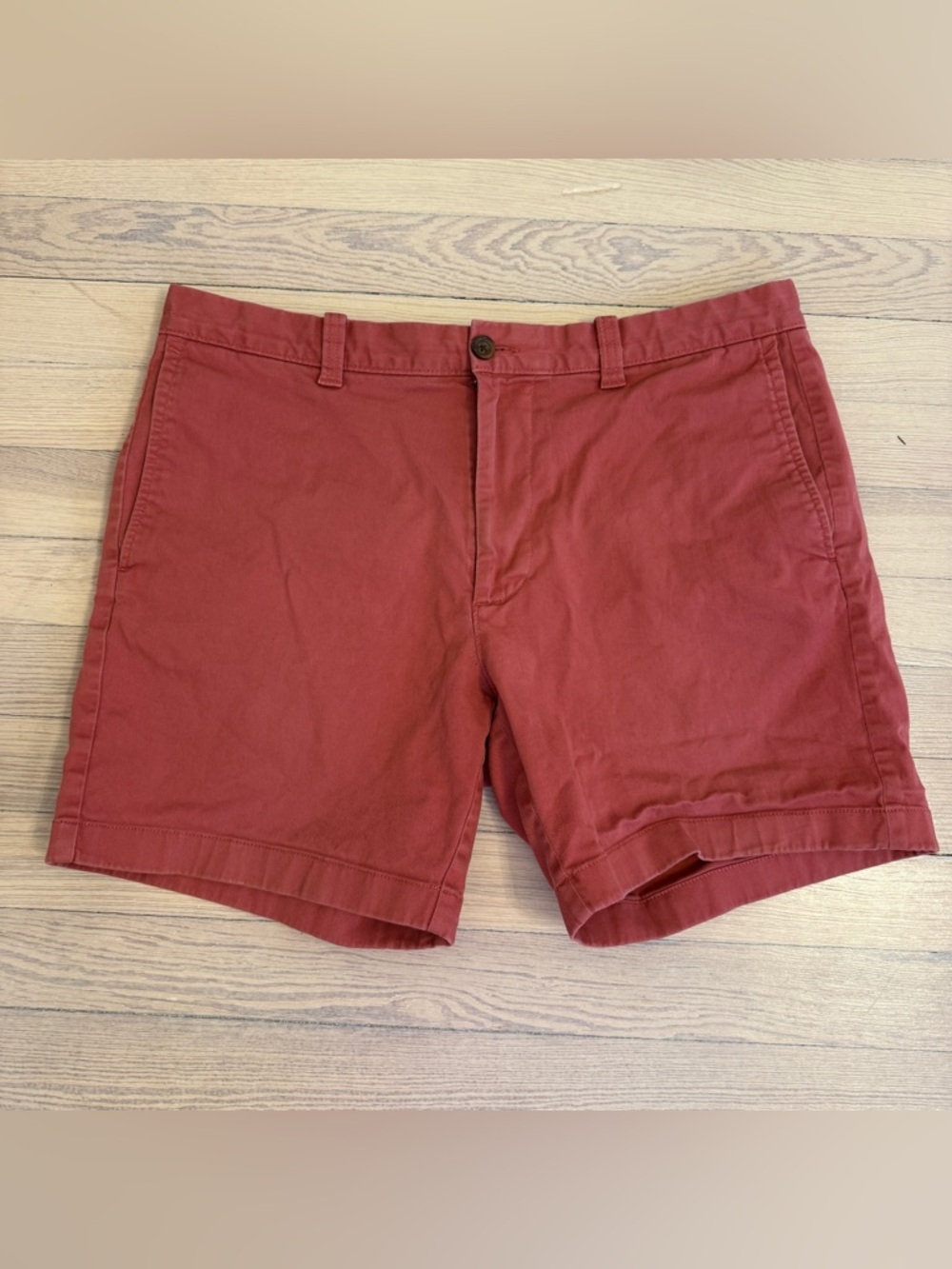 J. CREW Men's Red 7" Inseam Flex Chino Shorts Size 35